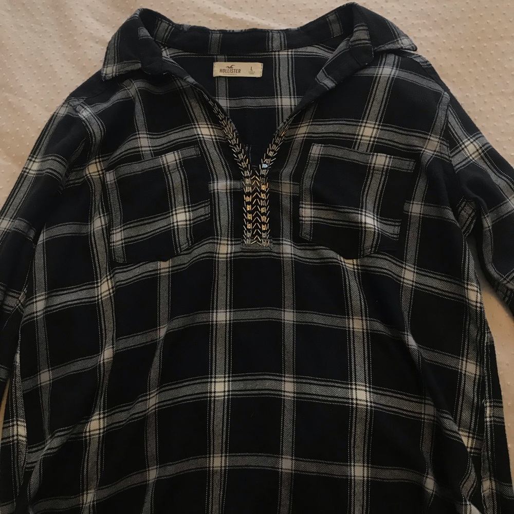 NWOT Hollister Plaid Blouse